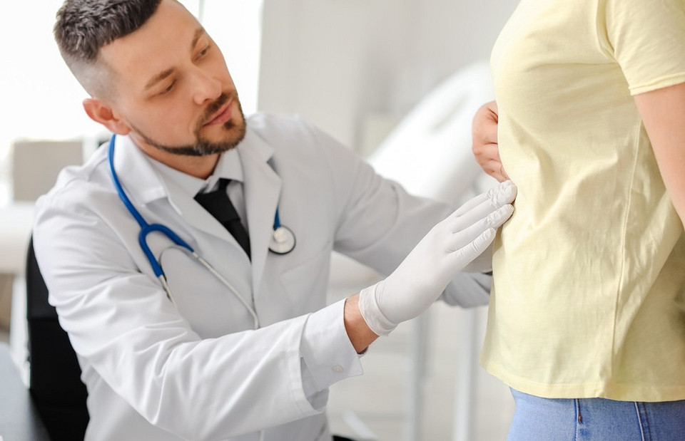 Когда нужно идти к гастроэнтерологу?