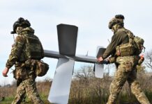 Военные аэродромы, сухогрузы и предприятия ВПК: российские войска нанесли массированный удар по объектам на Украине