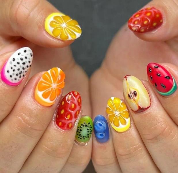 Fruit nails&nbsp;&mdash; летняя классика отпускного маникюра