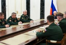 Новые командующие в зоне СВО и глава беспилотных войск: Путин провёл кадровые перестановки в Минобороны