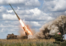 Групповой удар высокоточным оружием: ВС РФ поразили военные предприятия и логистические центры в Киеве и Запорожье