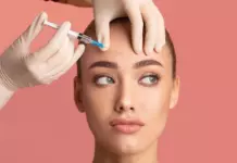 Ботокс, филлеры и зрение: как не ослепнуть после уколов красоты