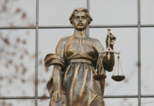 В Ростове суд признал Оберландера виновным в геноциде советских граждан