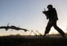Складской комплекс, электроподстанция и сухогруз: ВС РФ поразили объекты на Украине, используемые в интересах ВСУ